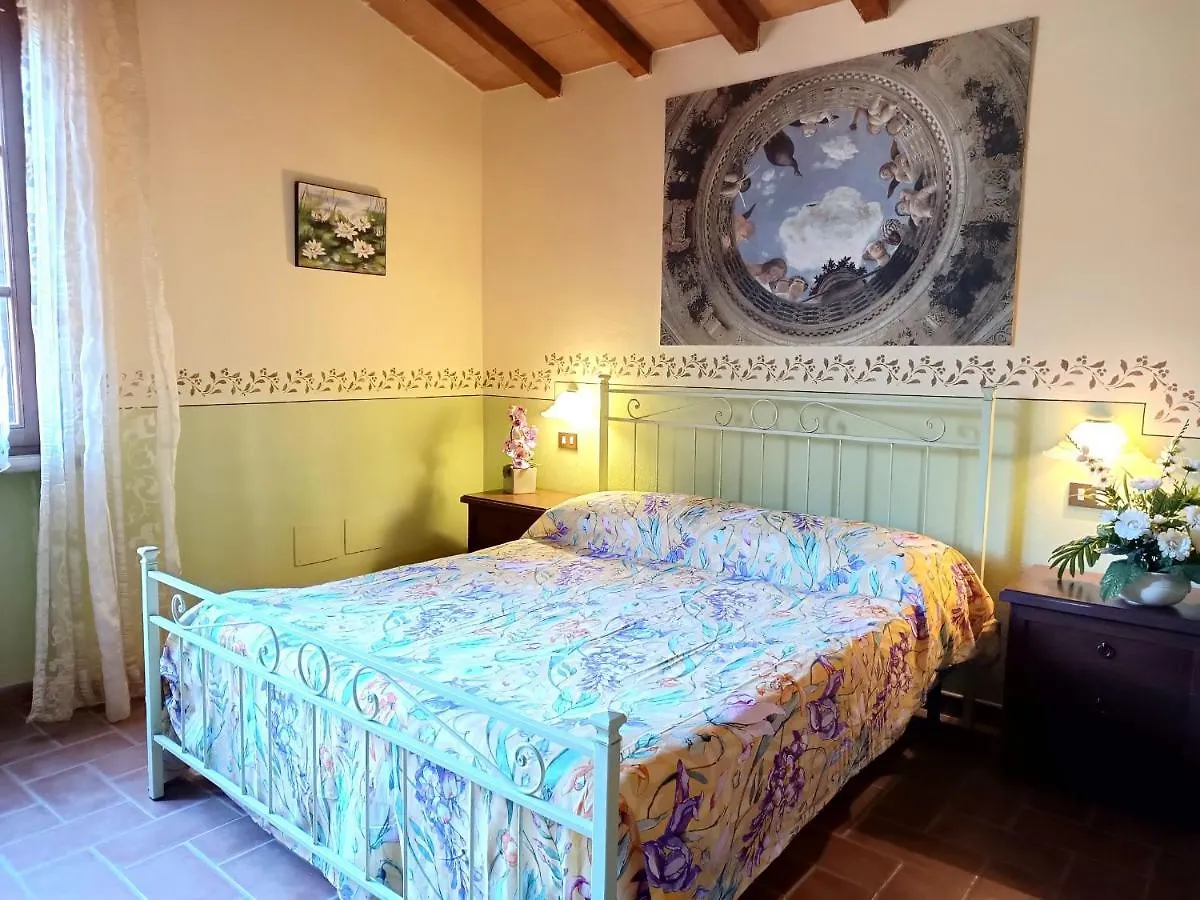 Farm stay Agriturismo Macchia Al Pino Pomaia