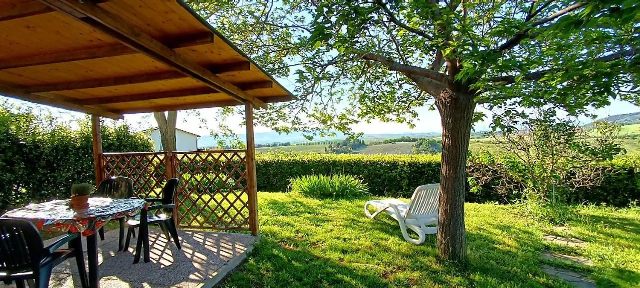 Farm stay Agriturismo Macchia Al Pino Pomaia